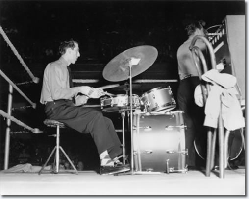 Scotty Moore and Bill Black - Ellis Auditorium 1955